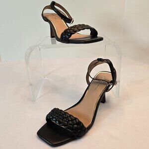 LINEA PAOLO Holly Women Ankle Wrap Nappa Sandal / Braided Vamp Strap Sz 7 Black